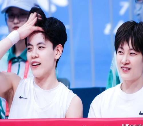 争议角球裁,决激怒波罗,抗议遭黄牌,欧亿体育,欧亿体育官网,欧亿体育官方,欧亿体育下载