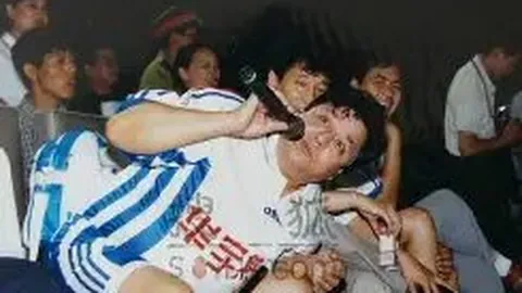 董璇挑战高难度一字马，正面回应腿部真实性疑虑